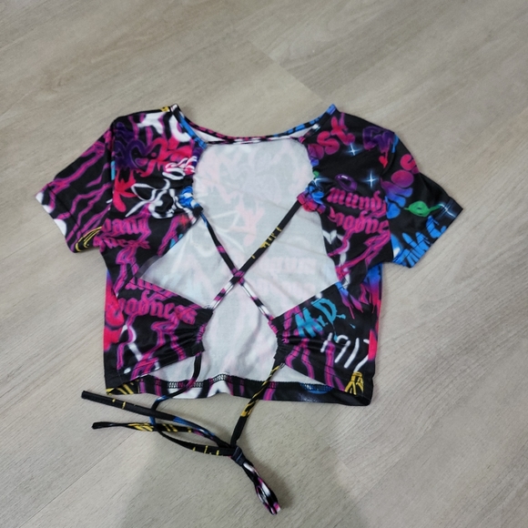 (3/$15) SHEIN crop top graffiti print multicolored short sleeves cross back - Picture 9 of 14